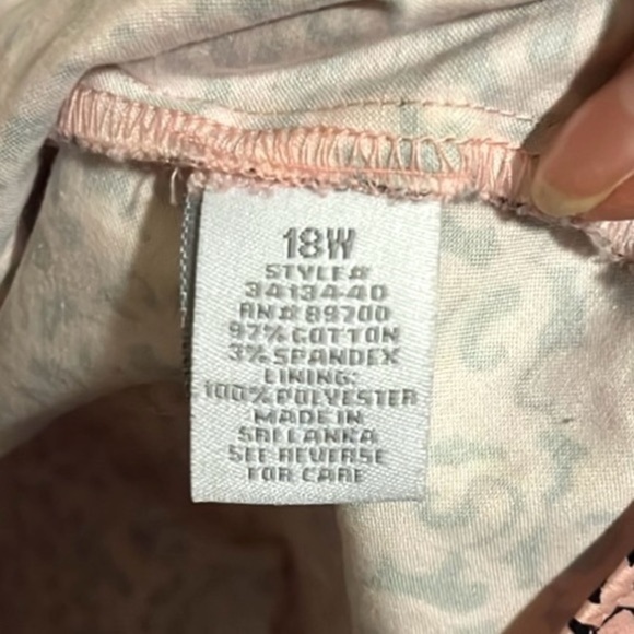 Dressbarn Pink & Black Summer Smocked Patterned Sundress with Front Bow Size 18W - Picture 9 of 11